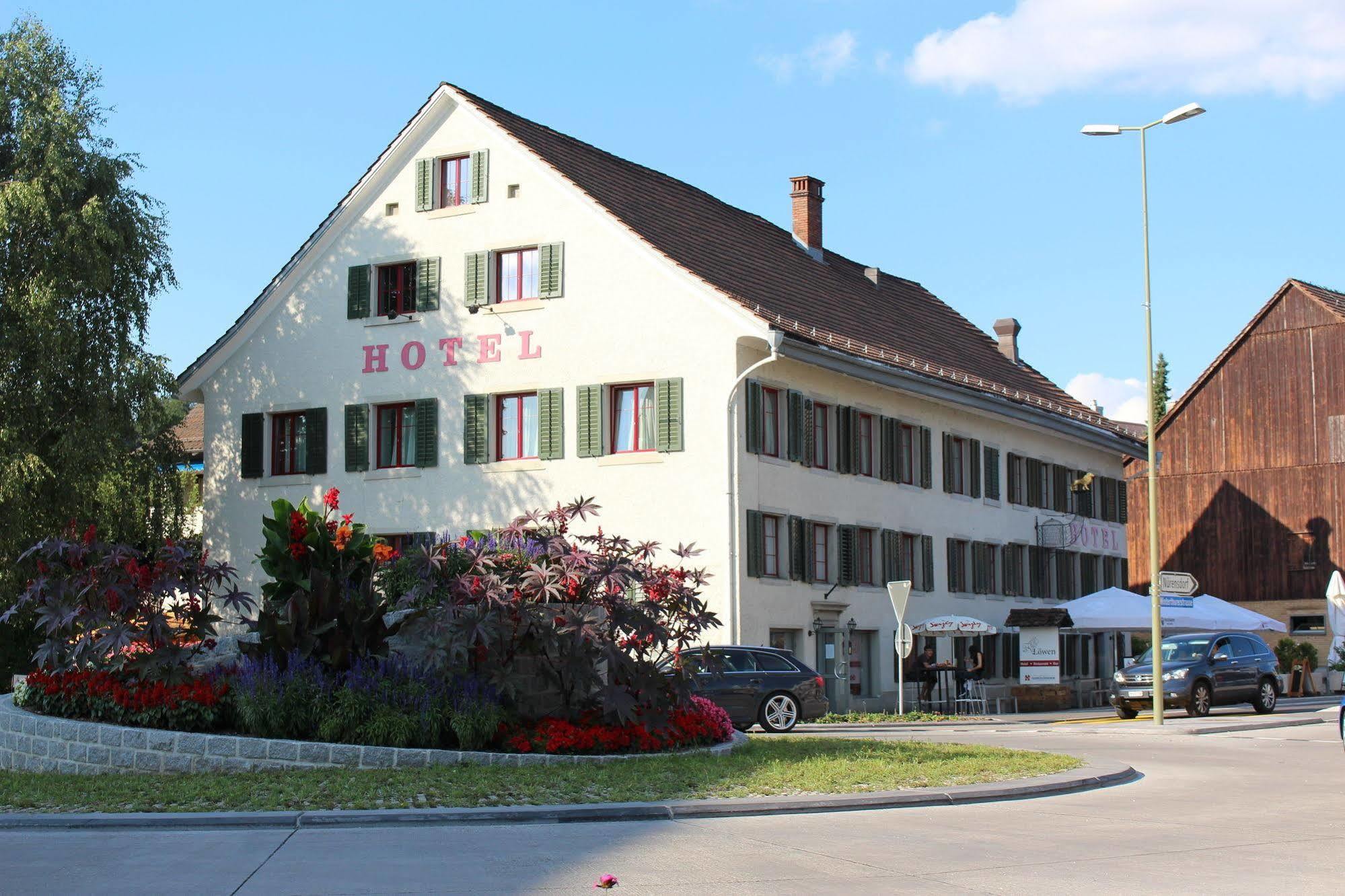 Gasthof Lowen Zurich Exterior photo